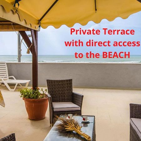 Arisa -Terrazza Privata 60 Mq Sulla Spiaggia Donnalucata  Eksteriør bilde