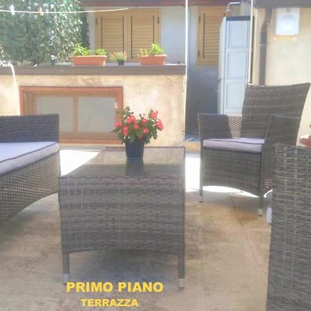 Arisa -Terrazza Privata 60 Mq Sulla Spiaggia Donnalucata  Eksteriør bilde