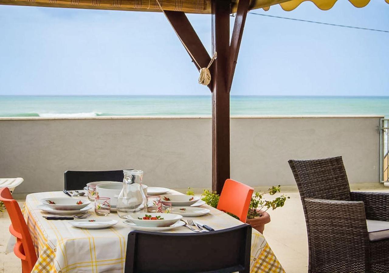 Arisa -Terrazza Privata 60 Mq Sulla Spiaggia Donnalucata  Eksteriør bilde